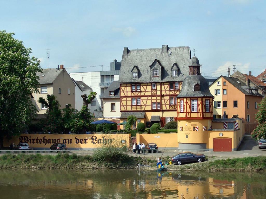 Hotel Pension Historisches Wirtshaus An Der Lahn Lahnstein Esterno foto