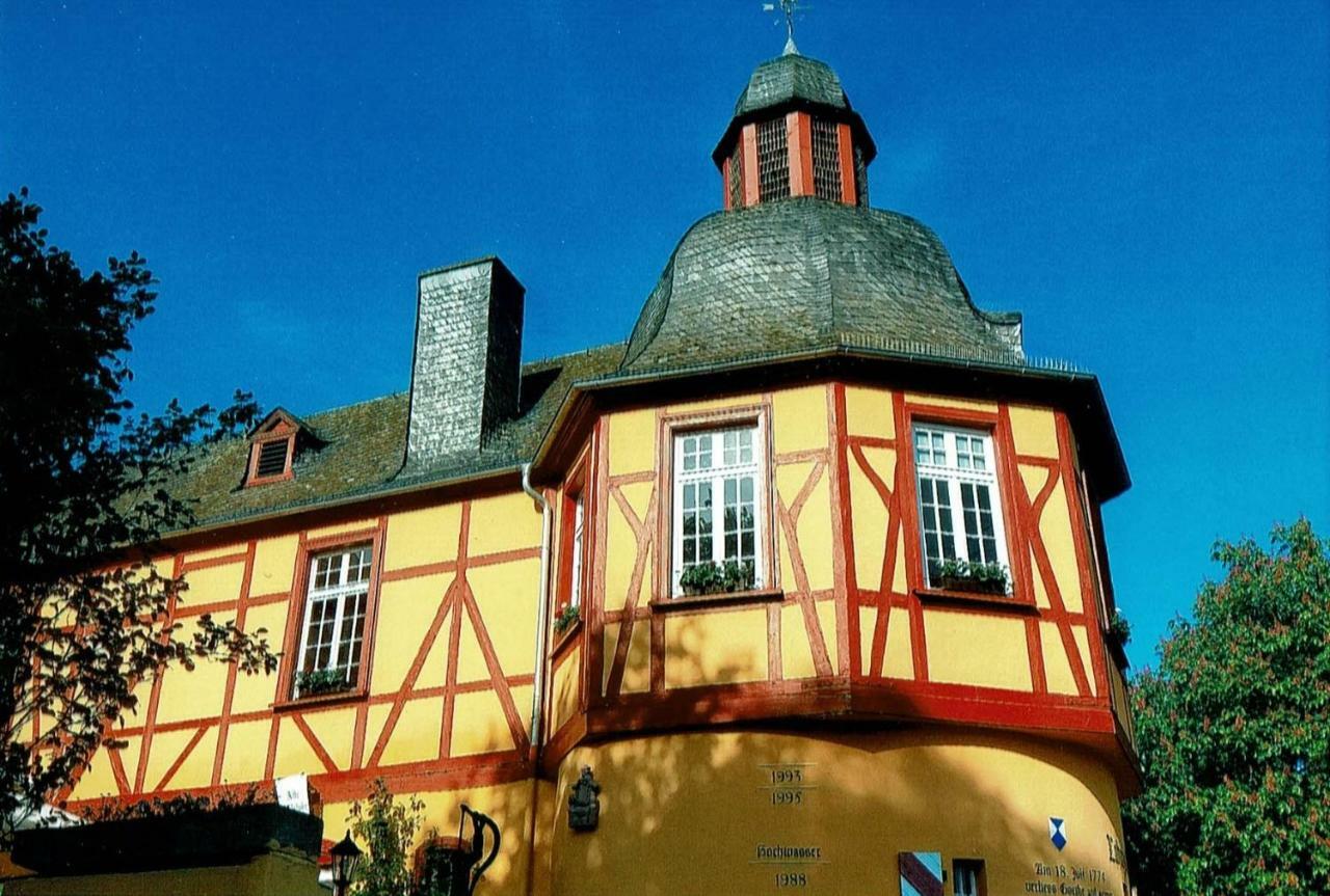 Hotel Pension Historisches Wirtshaus An Der Lahn Lahnstein Esterno foto